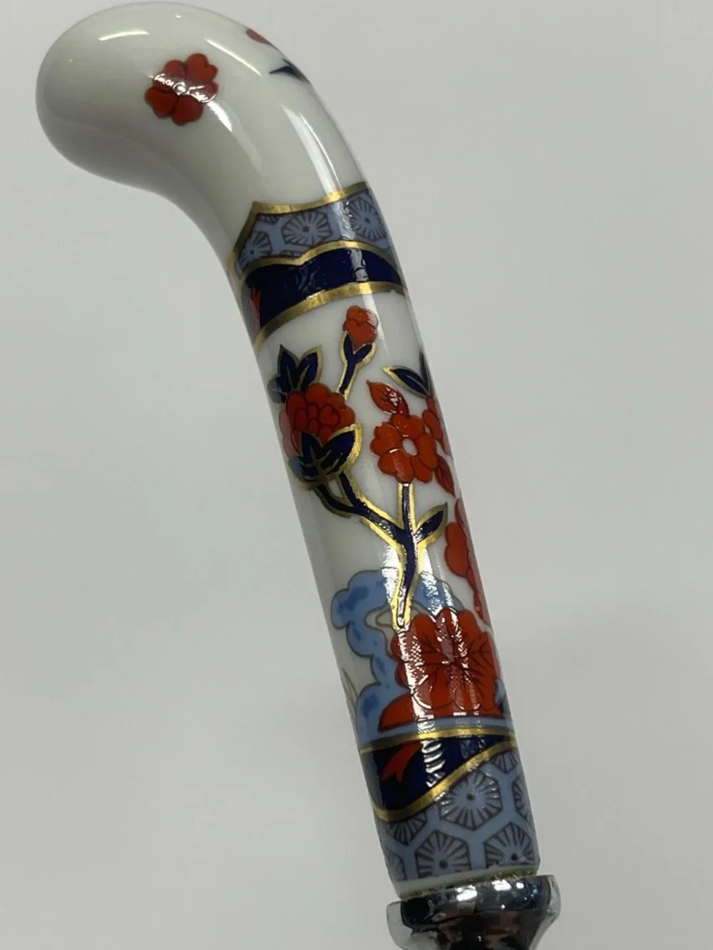 Spode Shima Cake Pie Server Porcelain Handle Ornate Embossed Blade